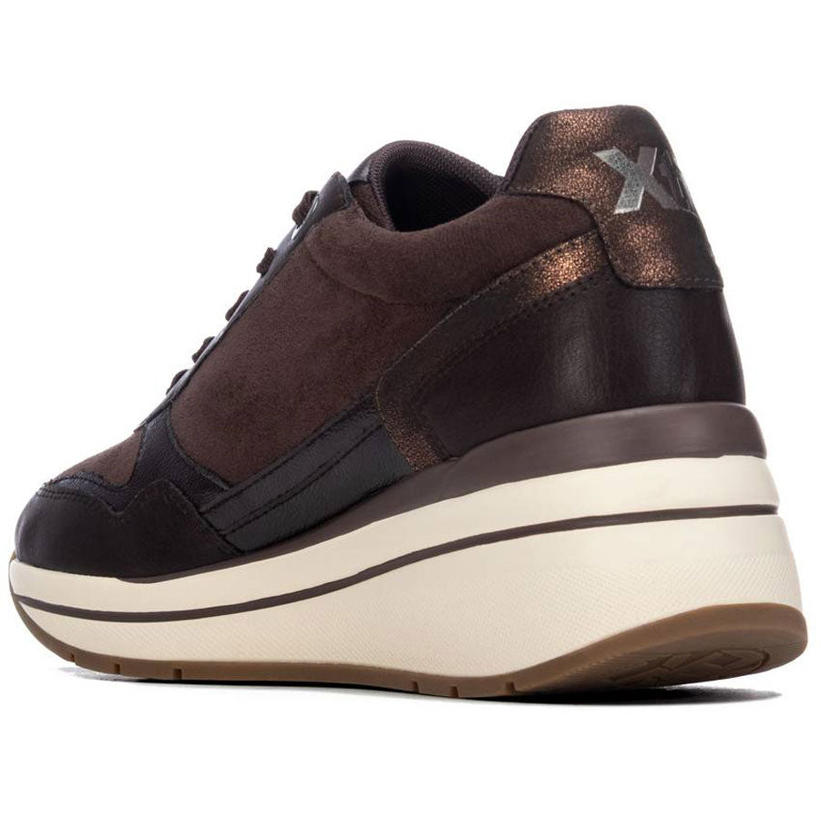 Xti καφέ sneaker 146169