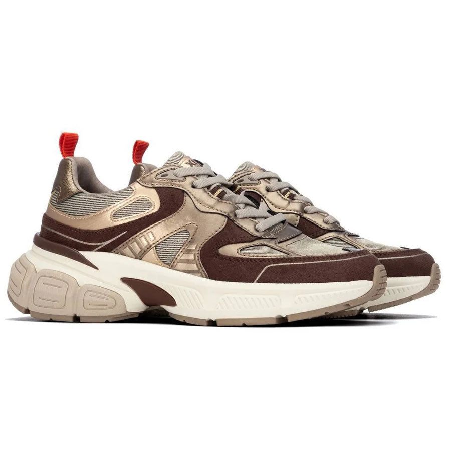 Xti καφέ sneaker 146495