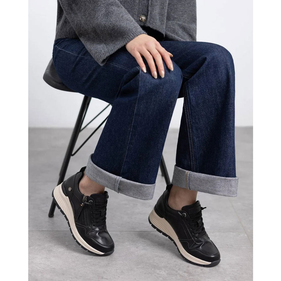 Refresh μαύρο sneaker 172938