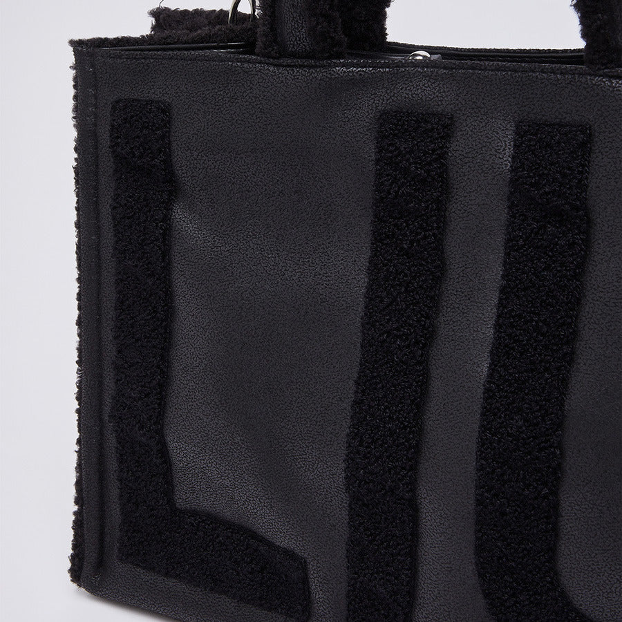 LIU JO μαύρη shopping bag 2F6037