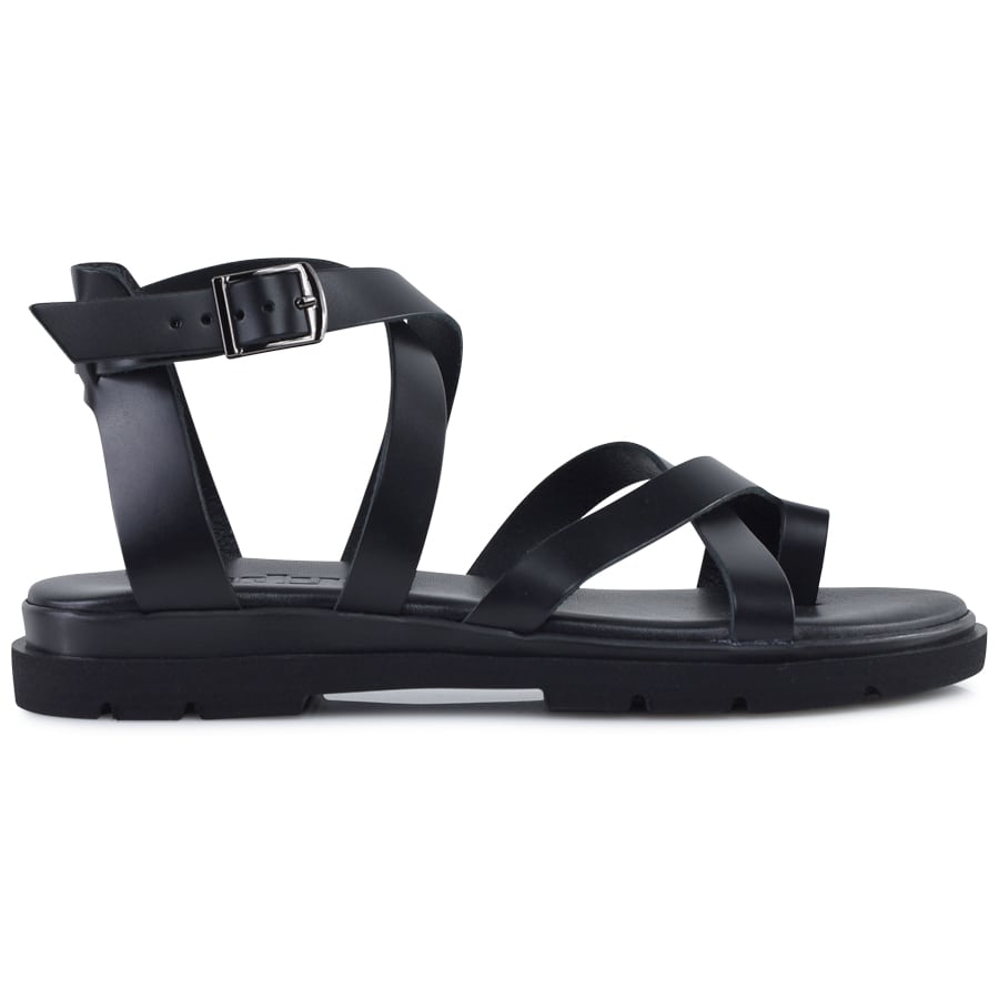 Δερμάτινο μαύρο σανδάλι Lady 610