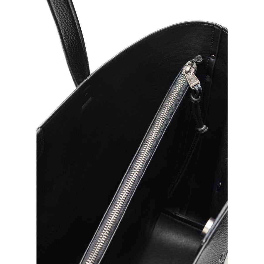 Pepe Jeans μαύρη τσάντα ώμου PL0300207
