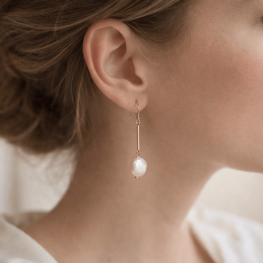 Duestelle σκουλαρίκια με επιχρύσωση 18K WHITE PENDANTS