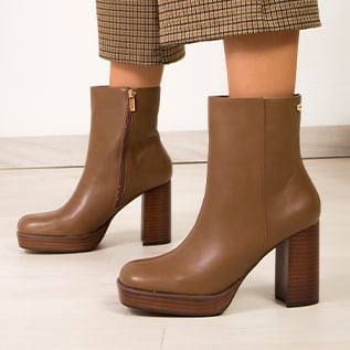 HEEL BOOTIES